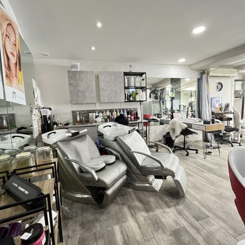 Betty Coop - Coiffure Le Luc - Betty Coop - Photo Galerie - OneBooking
