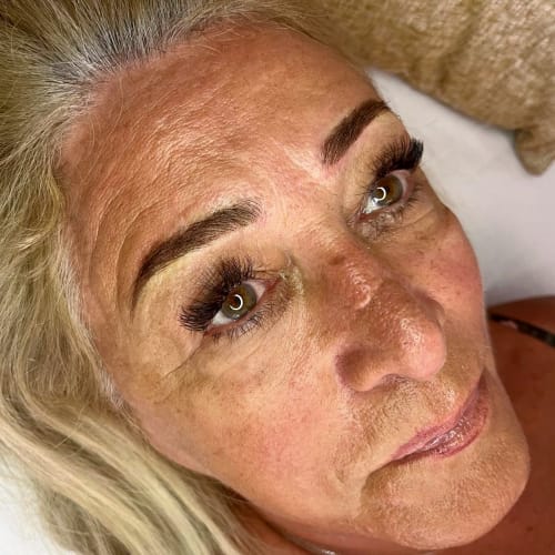 Maquillage permanent by Sabina - Sourcils & cils Vichy - Maquillage permanent by Sabina - Photo Galerie - OneBooking