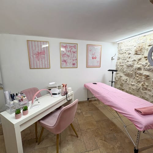 Douceur Féeline Institut - Coiffure Saint-Maximin-la-Sainte-Baume - Douceur Féeline Institut - Photo Galerie - OneBooking