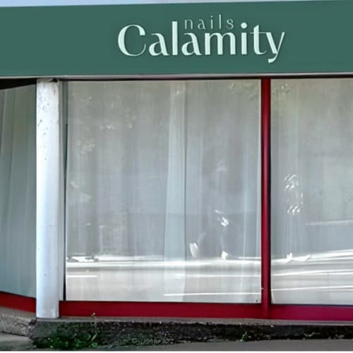 CALAMITY NAILS - Onglerie Besançon - CALAMITY NAILS - Photo Galerie - OneBooking