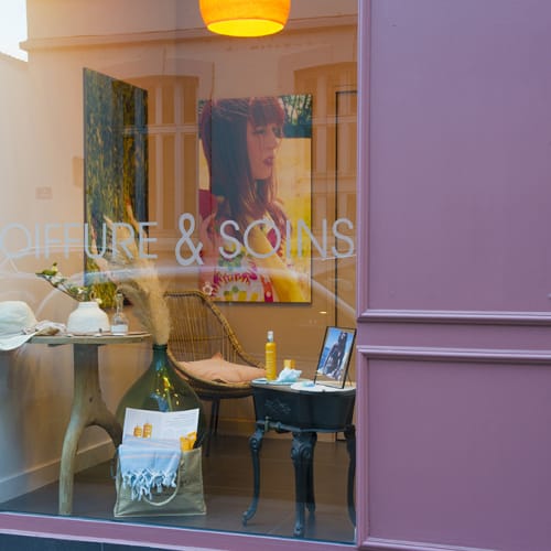 Les Alcoves de Valerie Guedj - Onglerie Lyon - Les Alcoves de Valerie Guedj - Photo Galerie - OneBooking