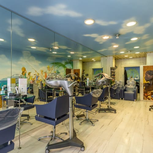 Relooking Coiffure Mylène Biard - Coiffure Clermont-Ferrand - Relooking Coiffure Mylène Biard - Photo Galerie - OneBooking