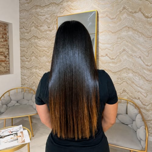 Glowliss - Lissage brésilien & Indien - Coiffure Toulouse - Glowliss - Lissage brésilien & Indien - Photo Galerie - OneBooking