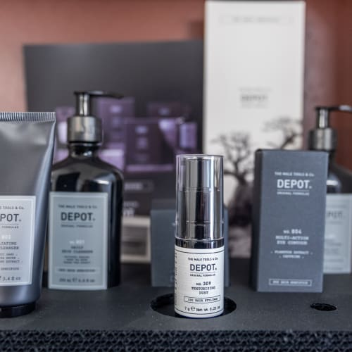 Jordan Coiffeur & Barbier - Coiffure Ajaccio - Jordan Coiffeur & Barbier - Photo Galerie - OneBooking