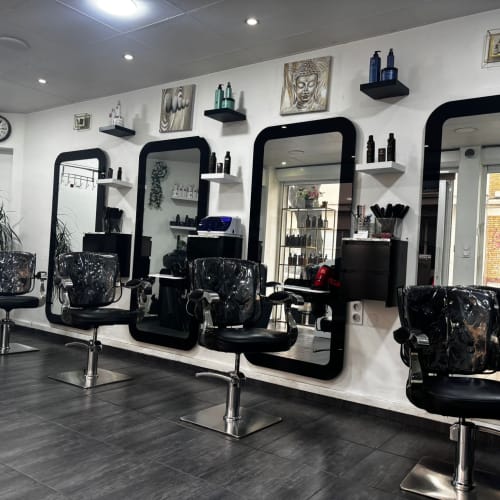ML COIFFURE - Sourcils & cils Vitry-sur-Seine - ML COIFFURE - Photo Galerie - OneBooking