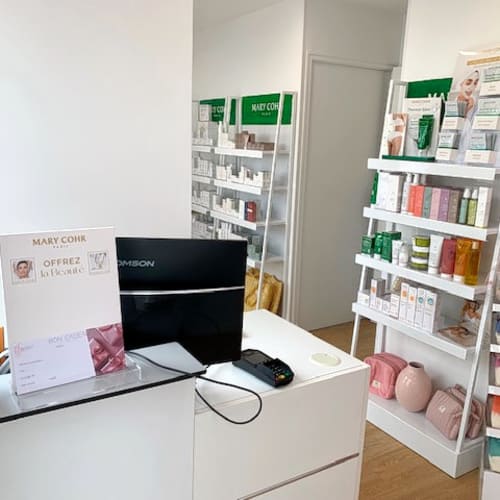 B'L avec un grand Elle - Institut de beauté Rezé - B'L avec un grand Elle - Photo Galerie - OneBooking