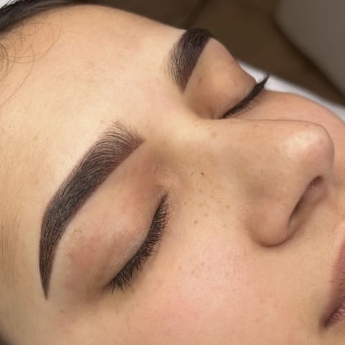 Blush Beauty By AC - Sourcils & cils Nice - Blush Beauty By AC - Photo Galerie - OneBooking