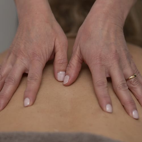 Centre de Beauté Béatrice Prieur - Sourcils & cils Mérignac - Centre de Beauté Béatrice Prieur - Photo Galerie - OneBooking