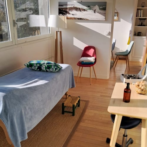 Or Et Lie Naturo & Massages Bien-Être - Sourcils & cils Saint-Malo - Or Et Lie Naturo & Massages Bien-Être - Photo Galerie - OneBooking