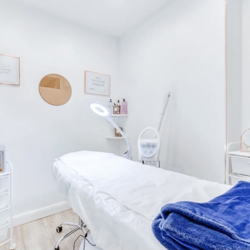 Le salon Dermo - Sourcils & cils Vincennes - Le salon Dermo - Photo Galerie - OneBooking