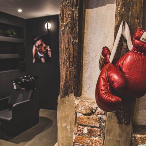 Le club 33 - Coiffure Paris - Le club 33 - Photo Galerie - OneBooking