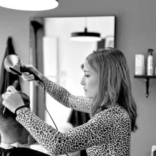 Esprit Barbier - Coiffure Le Grau-du-Roi - Esprit Barbier - Photo Galerie - OneBooking