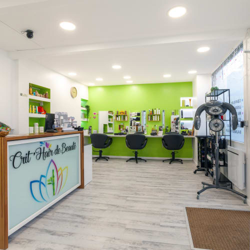 Crit’Hair de Beauté - Sourcils & cils Saint-Priest - Crit’Hair de Beauté - Photo Galerie - OneBooking