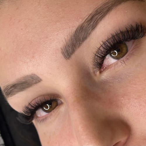 Beauté Royale - Coiffure Knutange - Beauté Royale - Photo Galerie - OneBooking