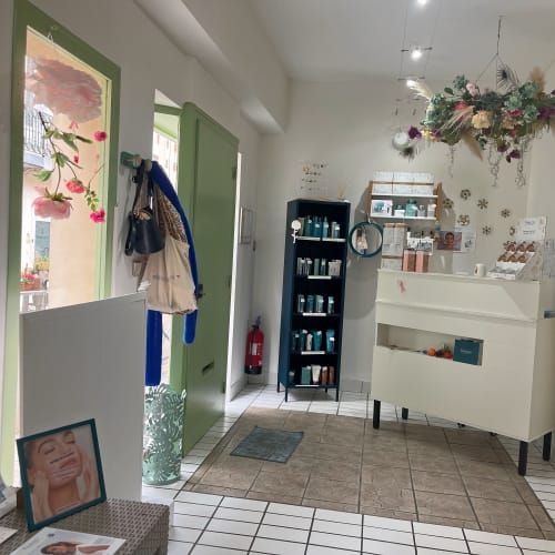 Harmonie institut - Onglerie Auxerre - Harmonie institut - Photo Galerie - OneBooking