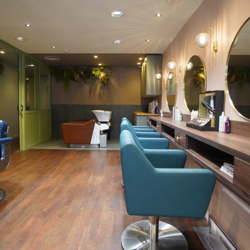 Nomad Beauty Bronzage Extensions & Ongle - Coiffure Lyon - Nomad Beauty Bronzage Extensions & Ongle - Photo Galerie - OneBooking
