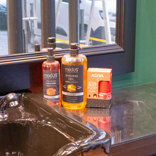 Seven Barbershop - Chavanelle - Coiffure Saint-Étienne - Seven Barbershop - Jean Jaurès - Photo Galerie - OneBooking