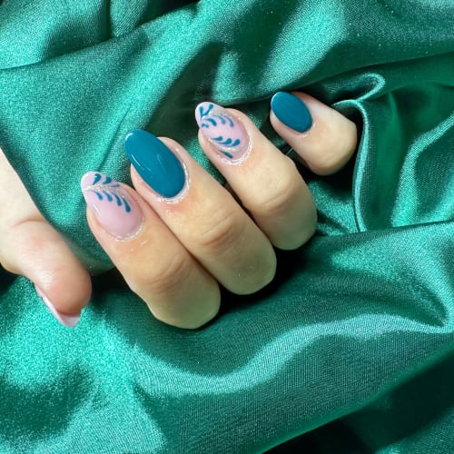 Nails Design Academy - Onglerie Saint-Brieuc - Nails Design Academy - Photo Galerie - OneBooking