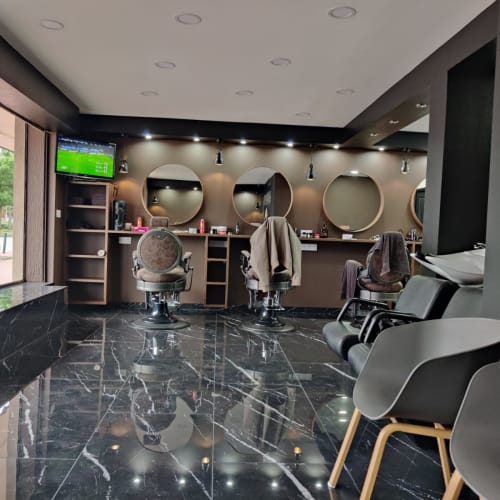 Hair saloon - Coiffure Toulouse - Hair saloon - Photo Galerie - OneBooking