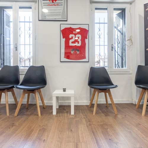 Jo Barber Square - Coiffure Toulouse - Jo Barber Square - Photo Galerie - OneBooking