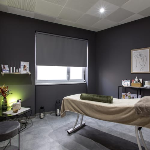 Le Catogan - Onglerie Strasbourg - Le Catogan - Photo Galerie - OneBooking