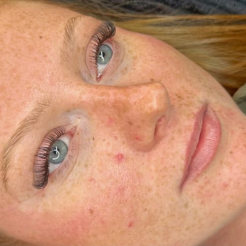 Byvedabeauty - Sourcils & cils Roubaix - Byvedabeauty - Photo Galerie - OneBooking