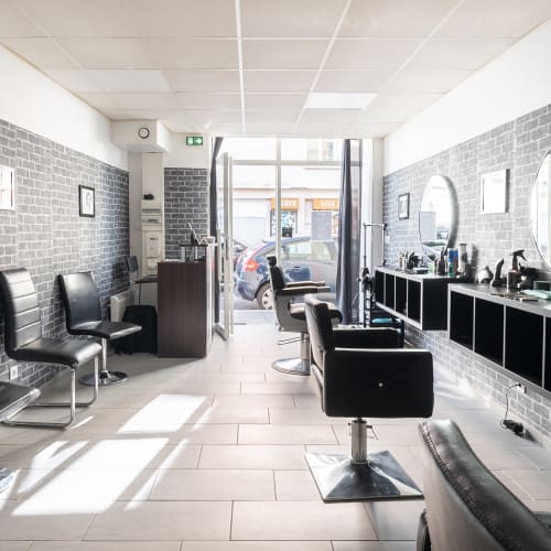 Yang Barbershop - Coiffure Grenoble - Yang Barbershop - Photo Galerie - OneBooking