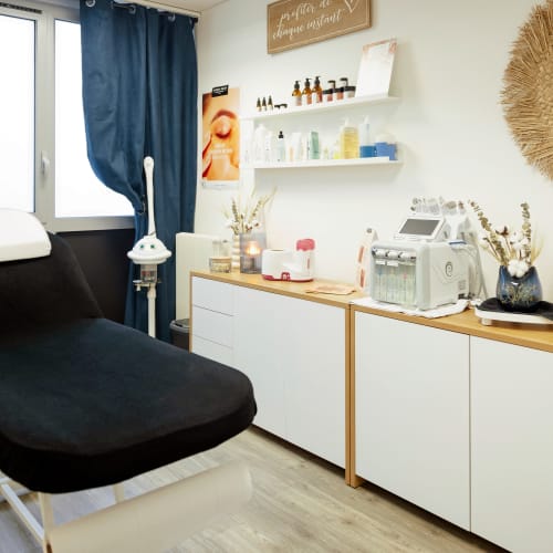 Prisca Institut Facialiste - Onglerie Villefranche-sur-Saône - Prisca Institut Facialiste - Photo Galerie - OneBooking