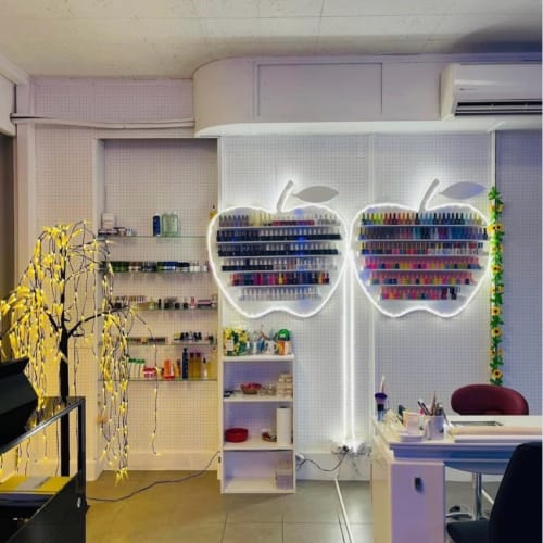 AI Nails - Institut de beauté Châteauroux - AI Nails - Photo Galerie - OneBooking