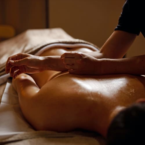 Maison HBM - Massages - Sourcils & cils Pau - Maison HBM - Massages - Photo Galerie - OneBooking