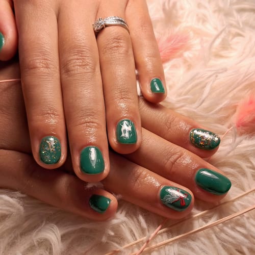V Chloé Nails - Onglerie Rueil-Malmaison - V Chloé Nails - Photo Galerie - OneBooking