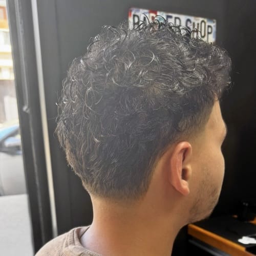 Five Stars Barbershop - Coiffure Villeurbanne - Five Stars Barbershop - Photo Galerie - OneBooking