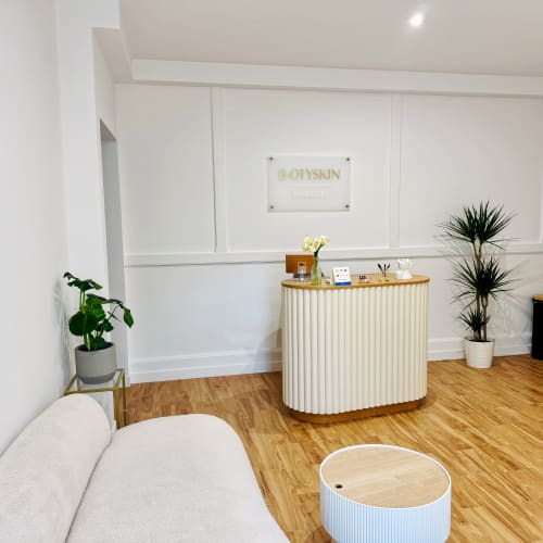 B-Otyskin Skincare - Sourcils & cils Ivry-sur-Seine - B-Otyskin Skincare - Photo Galerie - OneBooking