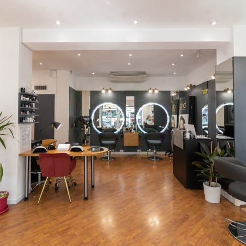 REGAL HAIRS - Barbier Marseille - REGAL HAIRS - Photo Galerie - OneBooking