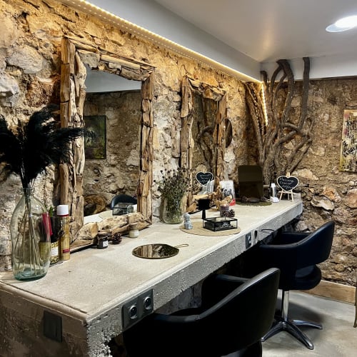 L’estime de soi - Salon de bien-être - Coiffure Saint-Zacharie - L’estime de soi - Salon de bien-être - Photo Galerie - OneBooking