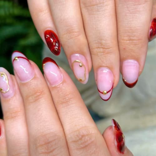 RV Nails Neudorf - Onglerie Strasbourg - RV Nails Neudorf - Photo Galerie - OneBooking
