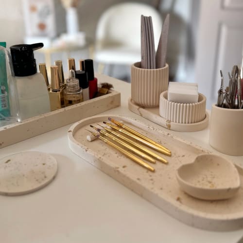 Le salon de Charlotte - Onglerie Gap - Le salon de Charlotte - Photo Galerie - OneBooking