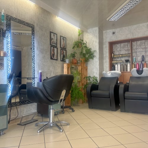 M Creatif - Coiffure Thouars - M Creatif - Photo Galerie - OneBooking