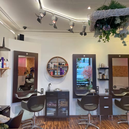 Aquae Coiffure - Coiffure Aix-les-Bains - Aquae Coiffure - Photo Galerie - OneBooking
