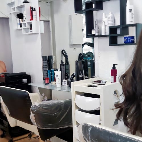 Salon Jeanna - Coiffure La Rochelle - Salon Jeanna - Photo Galerie - OneBooking