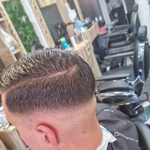 Big mustache - Coiffure Toulon - Big mustache - Photo Galerie - OneBooking