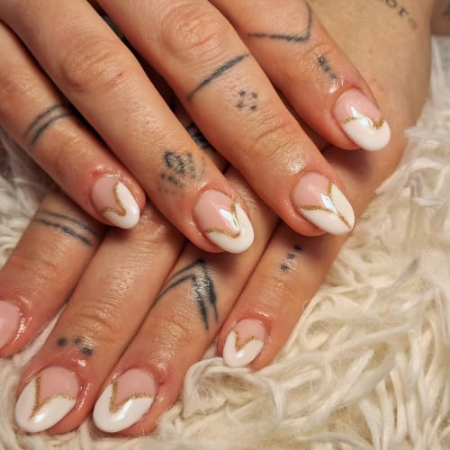 V Chloé Nails - Onglerie Rueil-Malmaison - V Chloé Nails - Photo Galerie - OneBooking