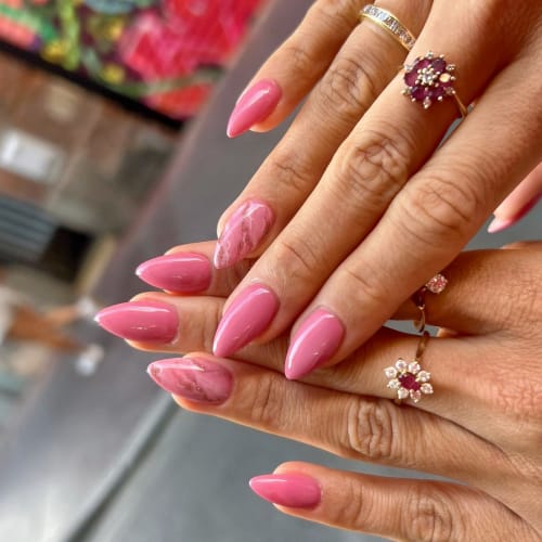 Happy Nails - Esquirol - Institut de beauté Toulouse - Happy Nails - Esquirol - Photo Galerie - OneBooking