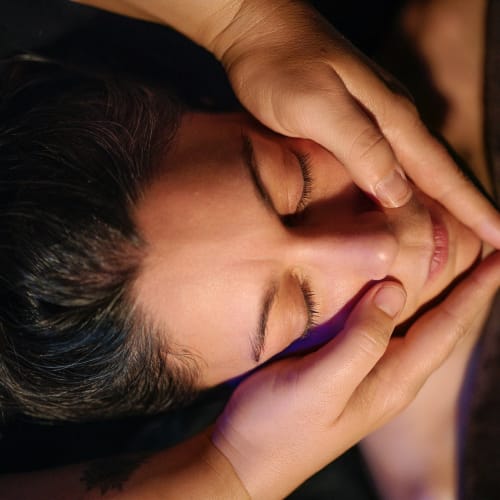 La Symphonie des Mains - Sourcils & cils Massy - La Symphonie des Mains - Photo Galerie - OneBooking