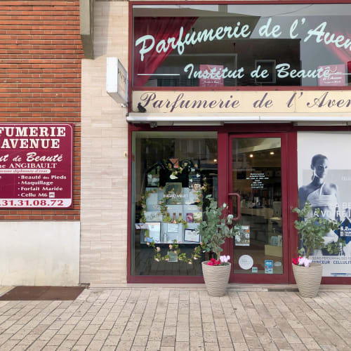 Parfumerie De l'Avenue - Institut de beauté Lisieux - Parfumerie De l'Avenue - Photo Galerie - OneBooking