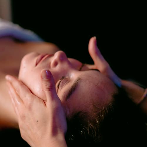 Head Spa Maison Agath’a - Coiffure Hyères - Head Spa Maison Agath’a - Photo Galerie - OneBooking