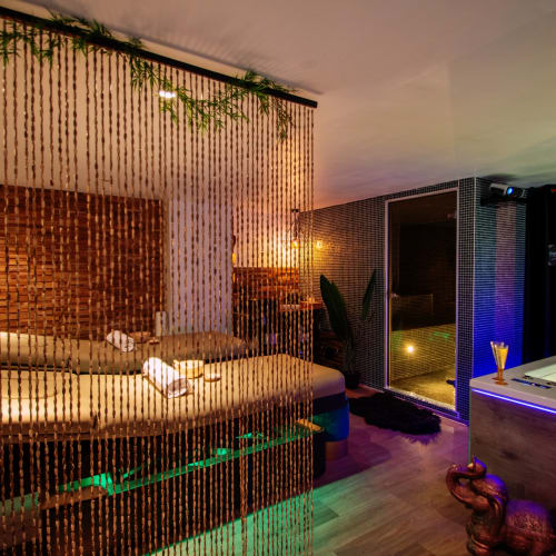 L'Ocre du Massage - Onglerie Cannes - L'Ocre du Massage - Photo Galerie - OneBooking