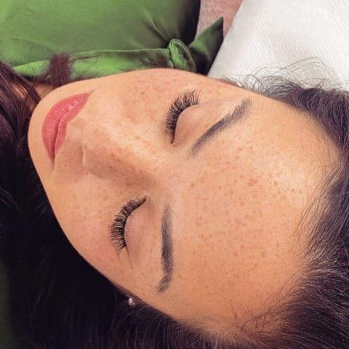 Maison Kimora - Sourcils & cils Cergy - Maison Kimora - Photo Galerie - OneBooking