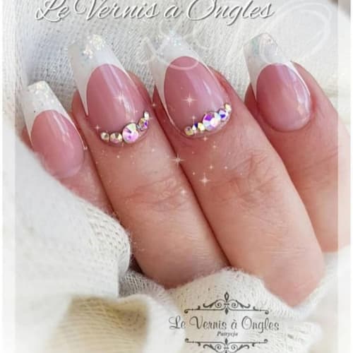 Le Vernis à Ongles - Institut de beauté Toulon - Le Vernis à Ongles - Photo Galerie - OneBooking