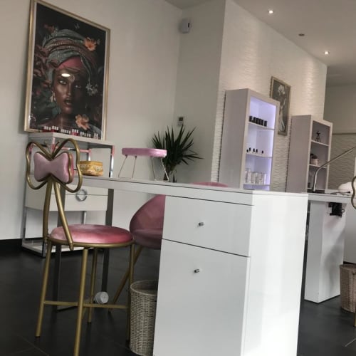 Roselya Beauté - Sourcils & cils Livry-Gargan - Roselya Beauté - Photo Galerie - OneBooking